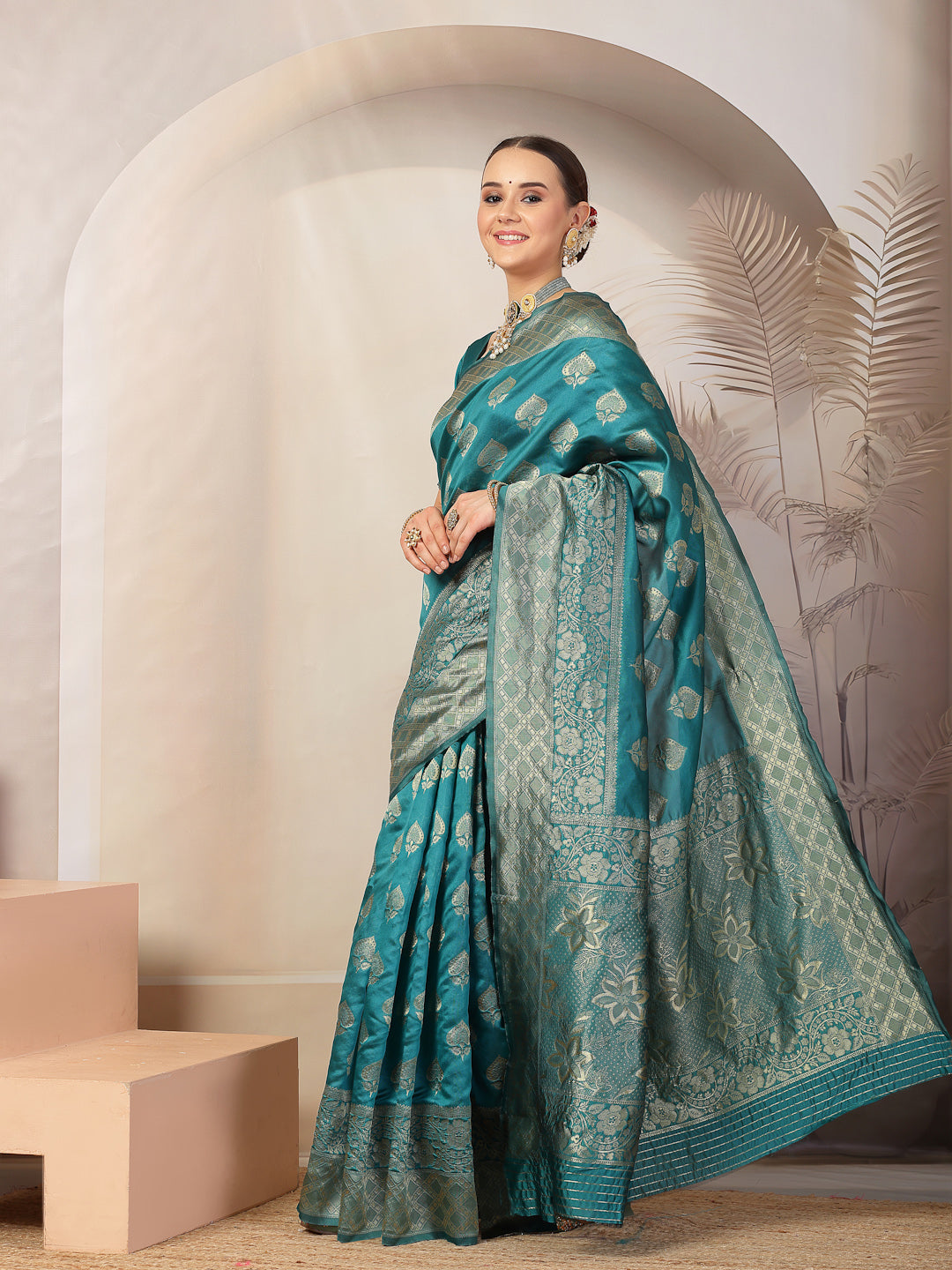 Rama Green Ethnic Motifs Banarsi Woven Zari Silk Saree