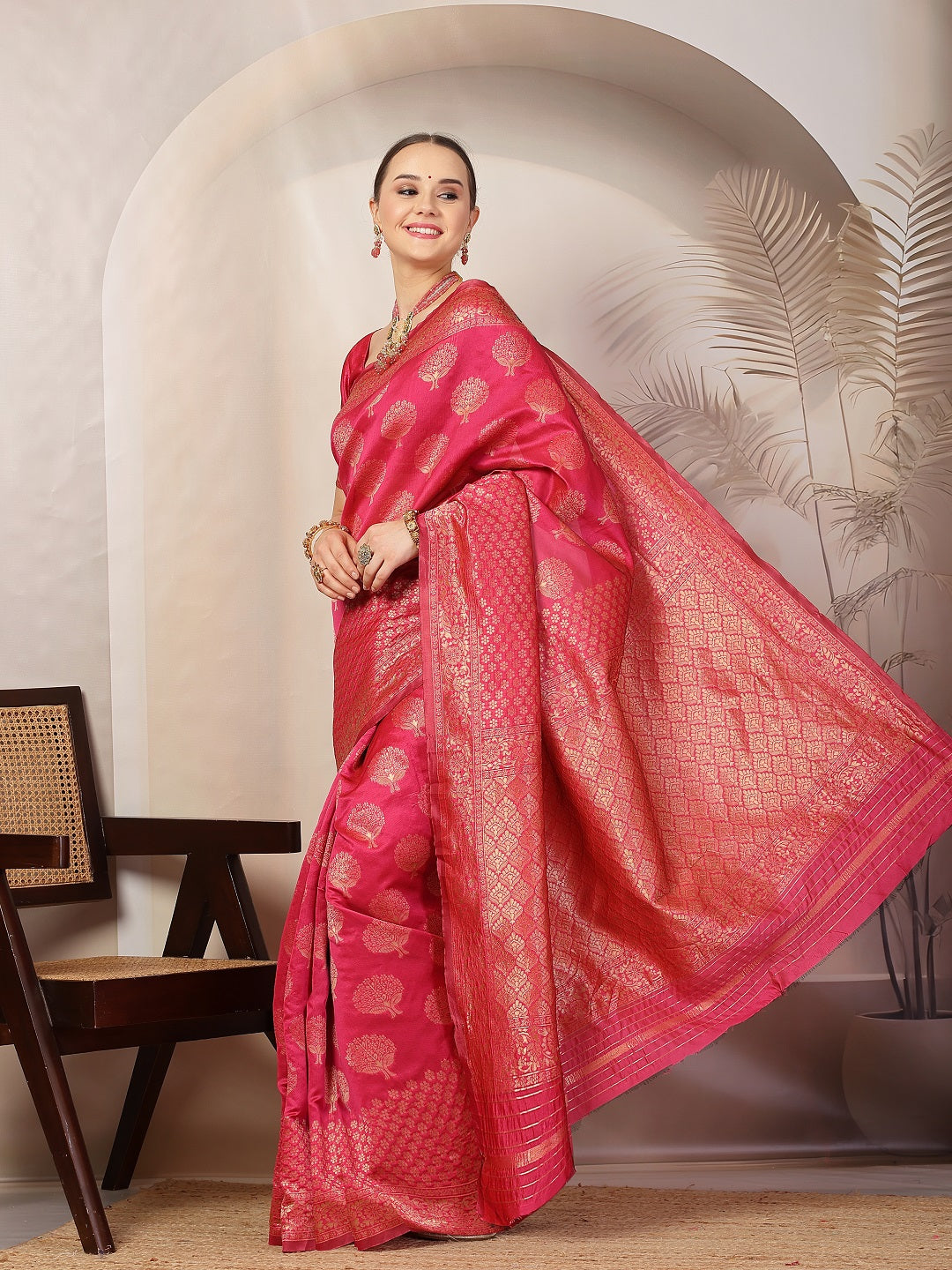 Pink Ethnic Motifs Banarsi Woven Zari Silk Saree