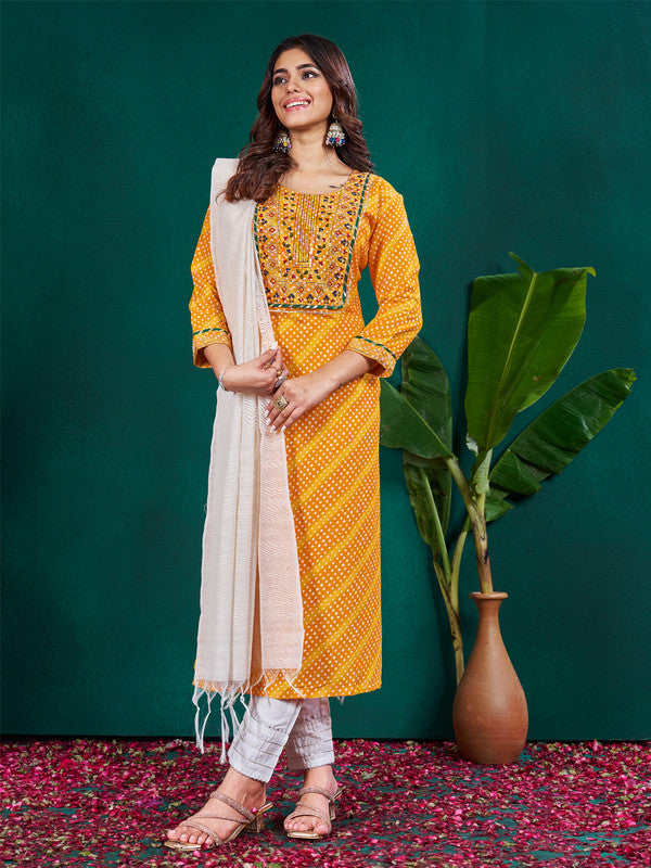 Women's Yellow Rayon Pinted & Embroidery Kurta Set With Dupatta