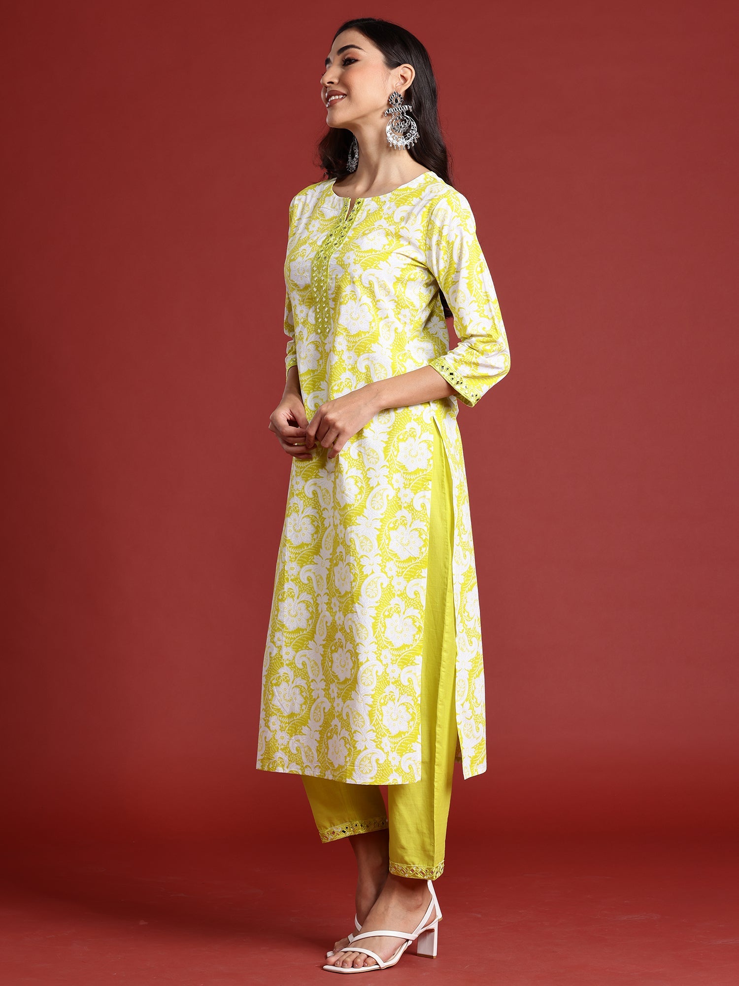 Women Green Printed Straight Kurta Trousers With Dupatta Set WomensFashionFun