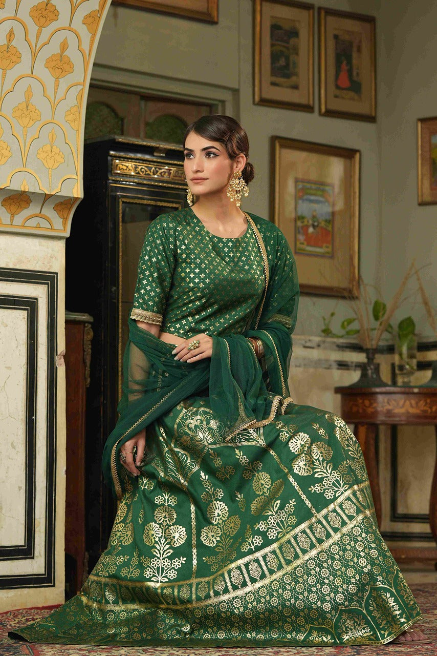 Green Shantoon Slub Printed Lehenga, Choli & Dupatta Set