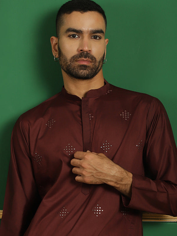 Men Black Embroidered and Sequence Kurtas | WomensFashionFun