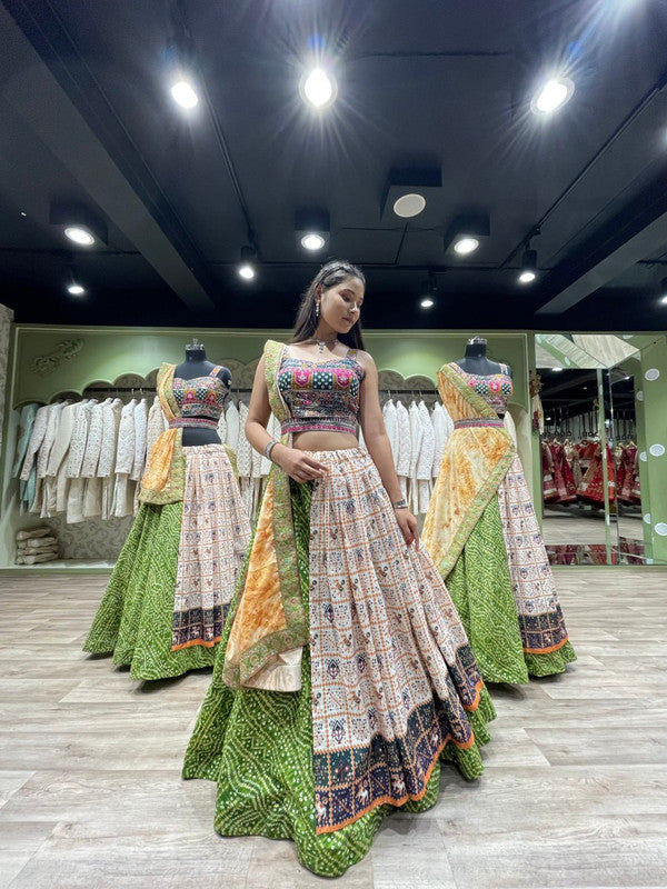 Women Bandhej Patola Foil Print Lahenga Choli Set