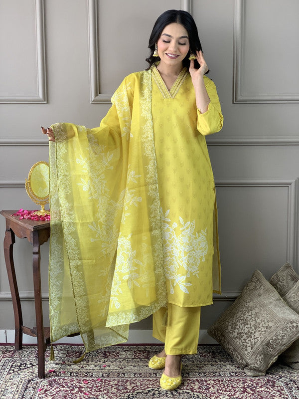 Women Viscose Chanderi Kurta With Pant And heavy Embroidery Dupatta Set | womensfashionfun