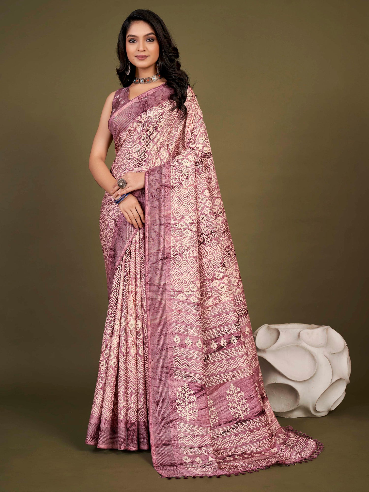 Women's Manipuri Silk Mauve Printed Designer Saree With Blouse Piece