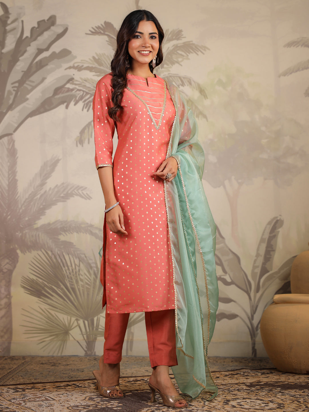 Women Silk Blend Peach Kurta Set WomensFashionFun