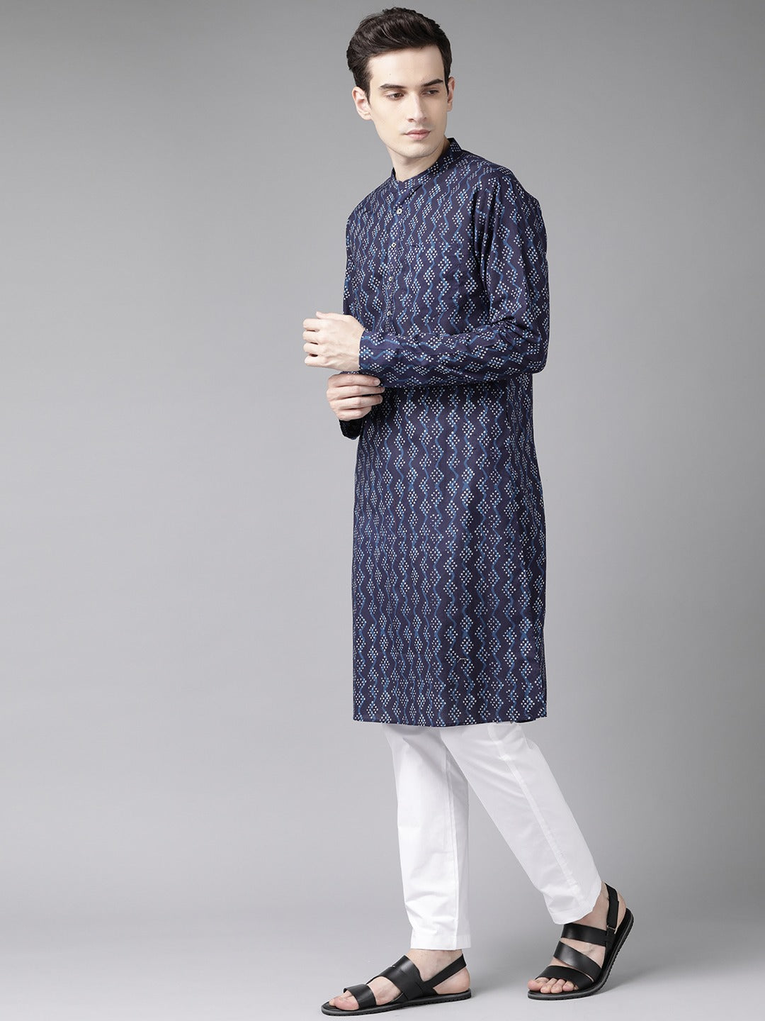 Men Blue & White Printed Straight Kurta