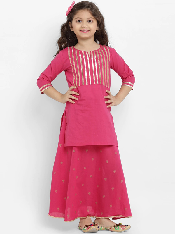 Girls Pink Solid Kurta With Skirt | WomensFashionFun