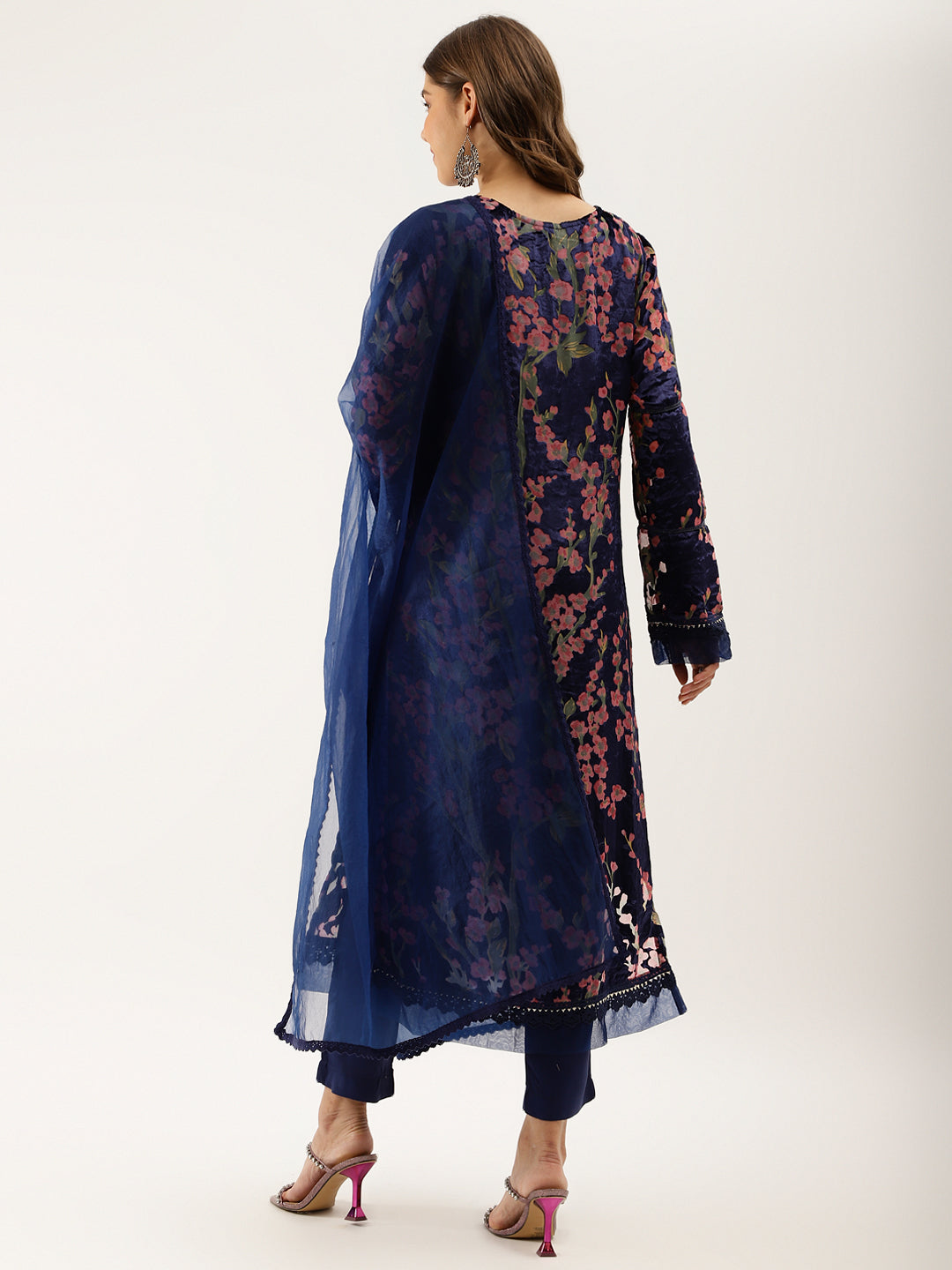 Women Blue Floral Burnout Velvet Kurta Set with Organza Dupatta