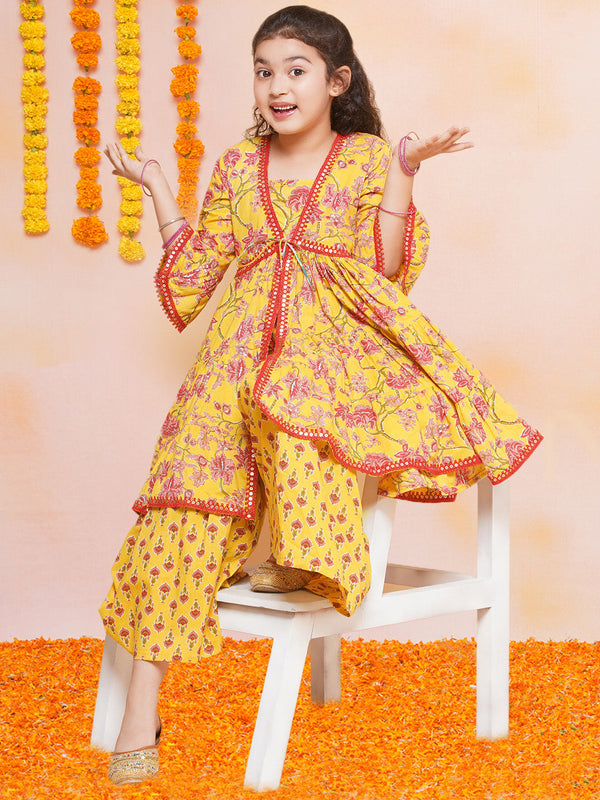 Girls Yellow Printed V- Neck Kurta With Sharara | WomensFashionFun